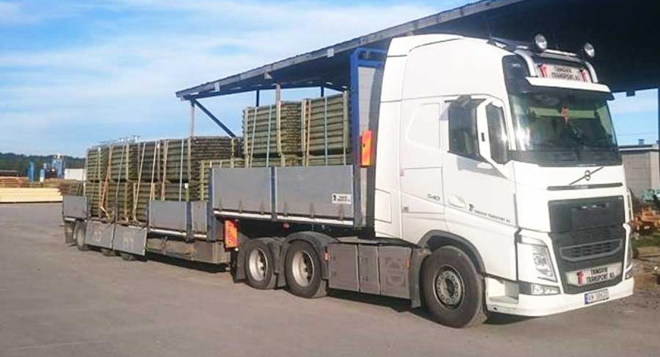 Åpen semi